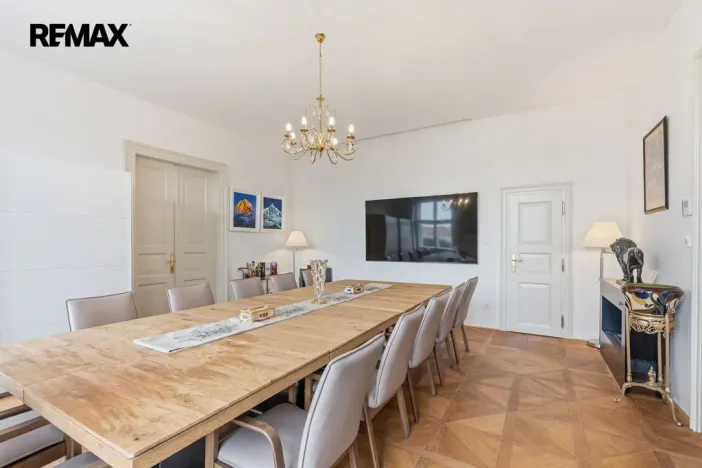 Prodej kanceláře, Praha - Vinohrady, Škrétova, 139 m2