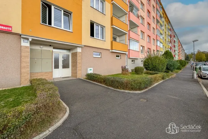 Prodej bytu 2+kk, Sokolov, Kosmonautů, 38 m2