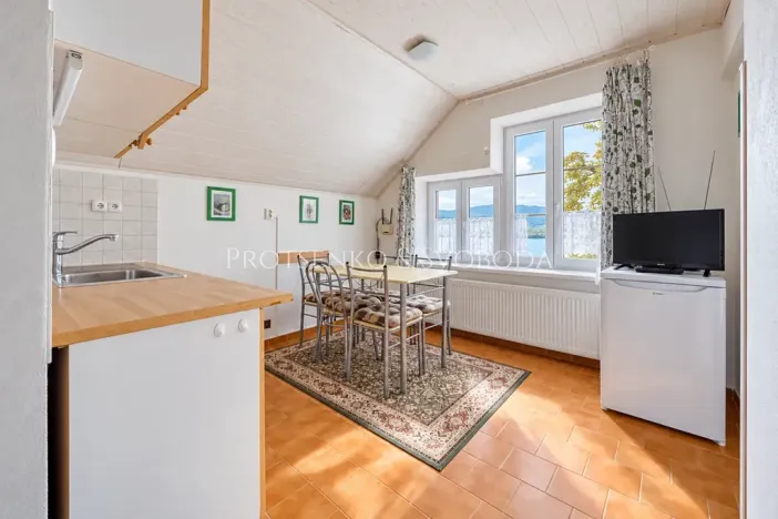Prodej ubytování, Strachotín, Sklepní, 285 m2