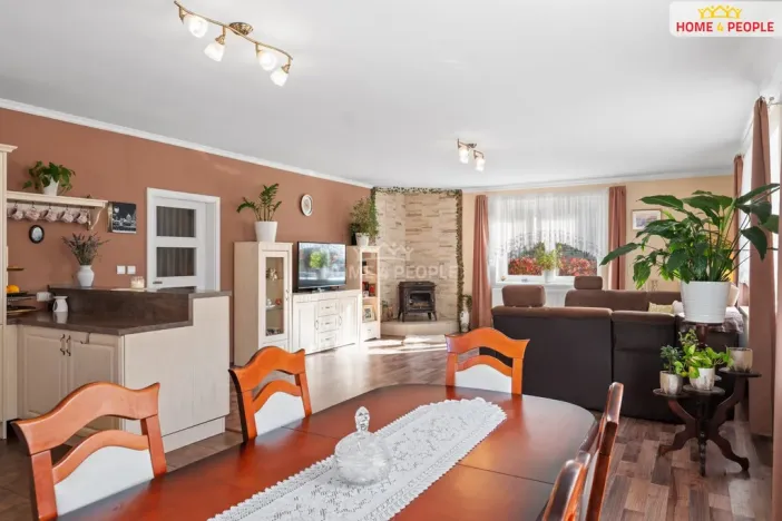 Prodej rodinného domu, Břežany II, 172 m2