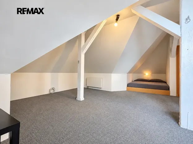 Pronájem bytu 2+kk, Praha - Vinohrady, Hradešínská, 65 m2