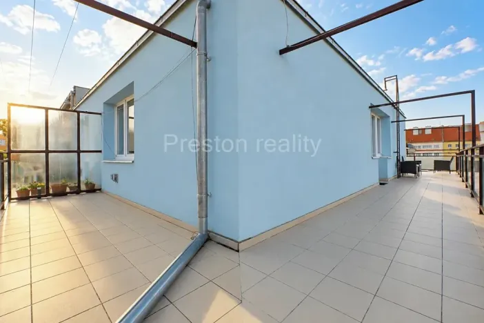 Pronájem bytu 2+kk, Praha - Nusle, Zdaru, 38 m2