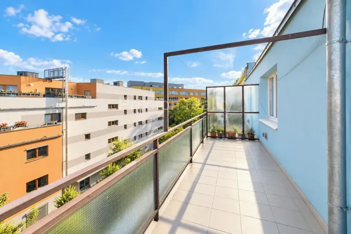 Pronájem bytu 2+kk, Praha - Nusle, Zdaru, 38 m2
