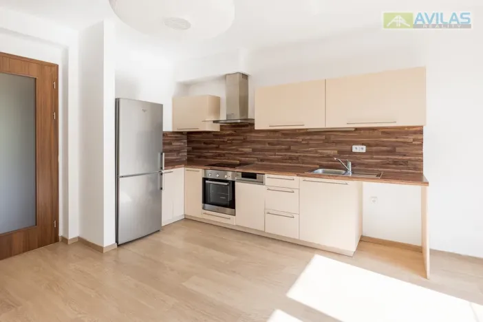 Pronájem bytu 2+kk, Benešov, Jiráskova, 42 m2