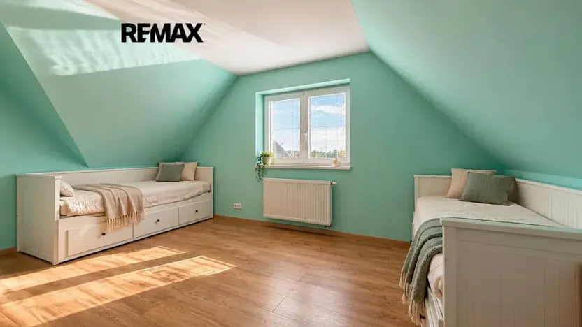 Pronájem rodinného domu, Černolice, K rybníku, 150 m2