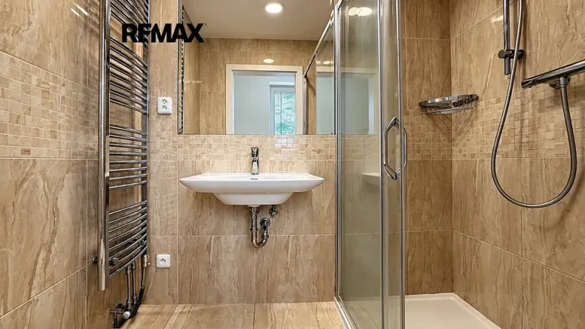 Pronájem rodinného domu, Černolice, K rybníku, 150 m2
