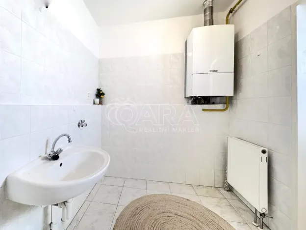 Prodej bytu 3+1, Horoměřice, J. K. Tyla, 95 m2