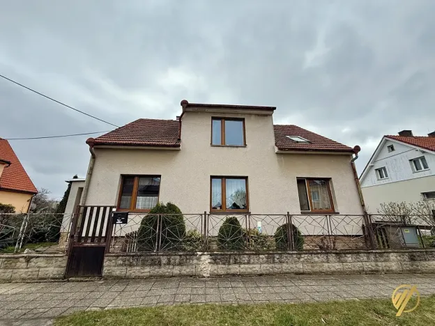 Prodej rodinného domu, Cerhenice, Na vinici, 188 m2