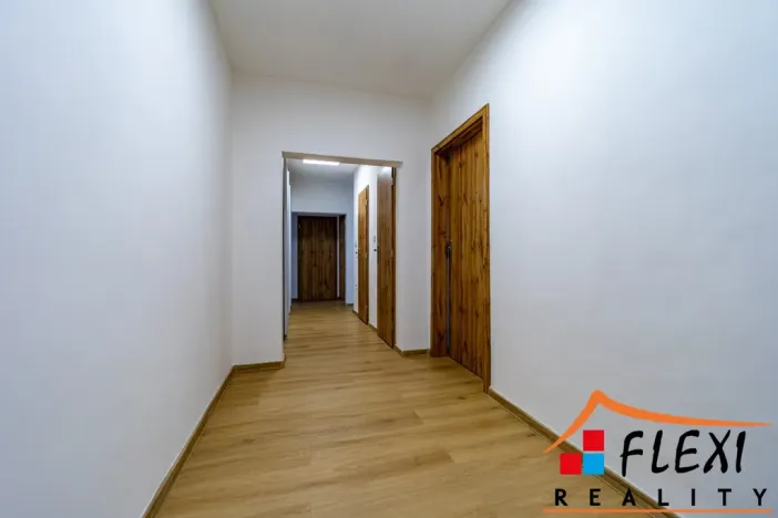 Prodej bytu 3+1, Ostrava, Mjr. Nováka, 74 m2