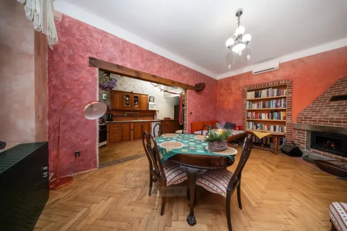 Prodej činžovního domu, České Budějovice - České Budějovice 3, J. Š. Baara, 182 m2