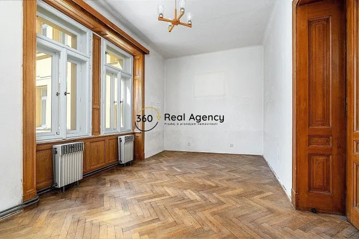 Prodej bytu 2+1, Praha - Smíchov, Štefánikova, 93 m2