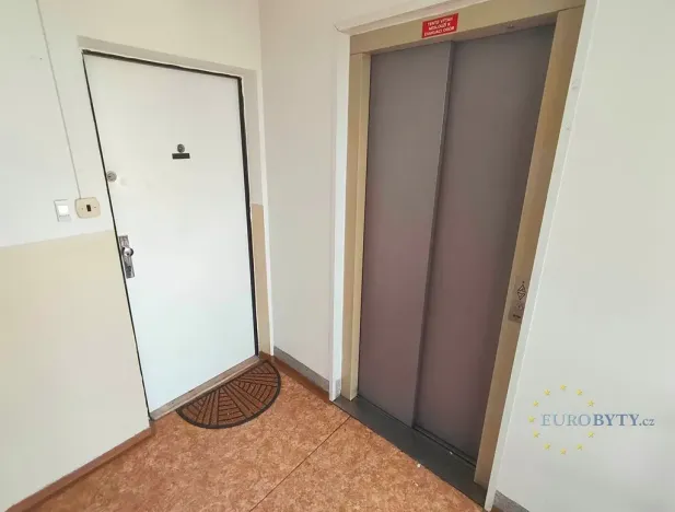 Prodej bytu 2+kk, Praha - Střížkov, Jablonecká, 48 m2