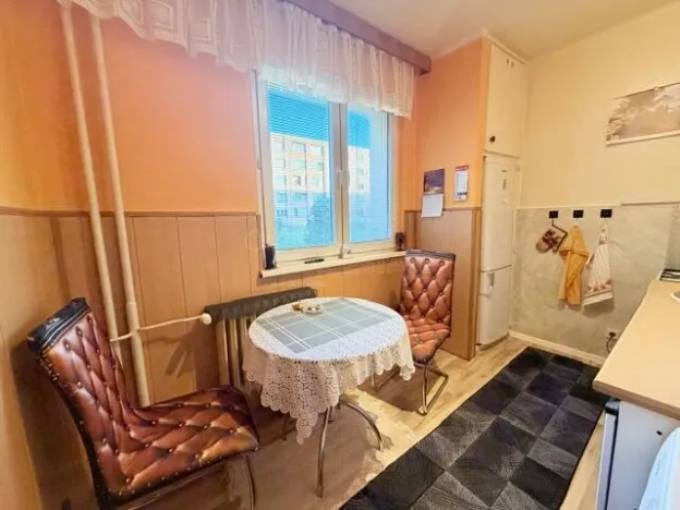 Prodej bytu 2+1, Karviná, tř. Těreškovové, 53 m2