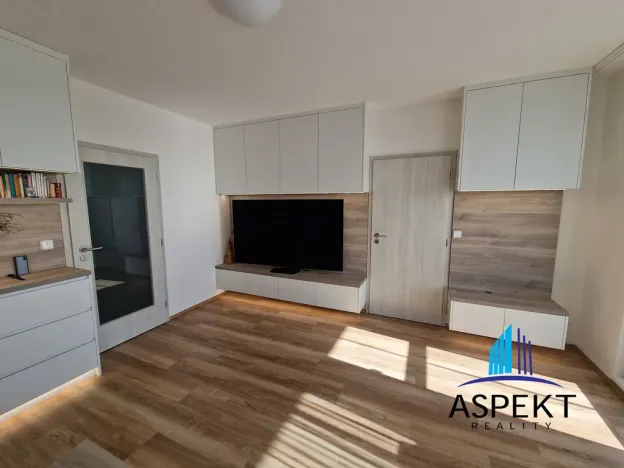 Prodej bytu 4+1, Praha - Troja, Mazurská, 84 m2