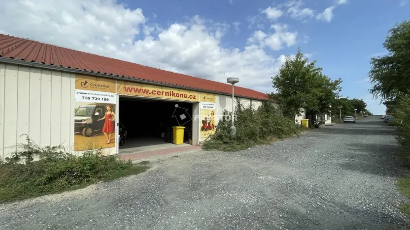 Pronájem skladu, Jirny, Tovární, 1100 m2