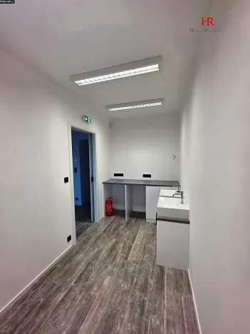 Pronájem komerční nemovitosti, Úhonice, Na Vlečce, 56 m2