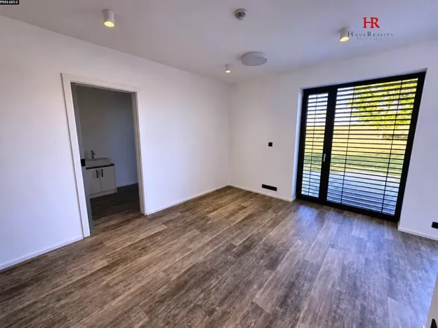 Pronájem komerční nemovitosti, Úhonice, Na Vlečce, 56 m2