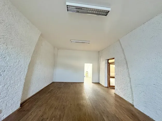 Prodej obchodního prostoru, Lysá nad Labem, Československé armády, 700 m2