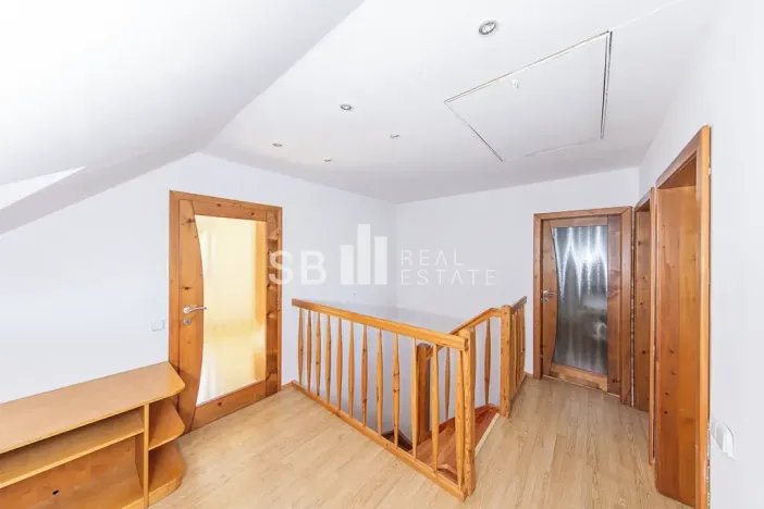 Prodej rodinného domu, Borová, 230 m2