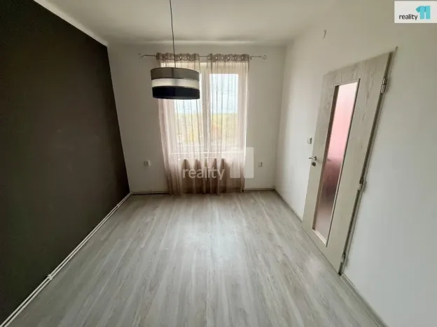 Pronájem bytu 2+1, Stanovice - Hlinky, 60 m2