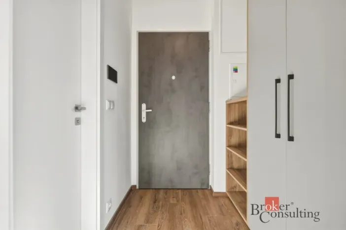 Pronájem bytu 1+kk, Hradec Králové - Nový Hradec Králové, 32 m2