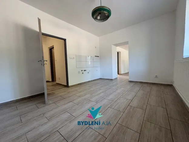Prodej bytu 2+1, Tisá, 60 m2
