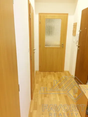 Prodej bytu 2+kk, Praha - Karlín, Křižíkova, 49 m2