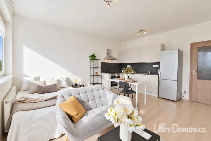 Prodej bytu 1+kk, Praha - Kyje, Sicherova, 33 m2