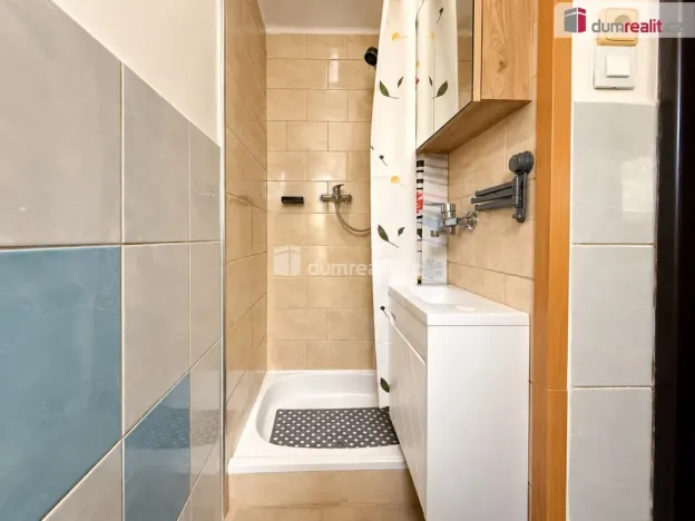 Pronájem bytu 2+1, Děčín - Děčín II-Nové Město, Tylova, 60 m2