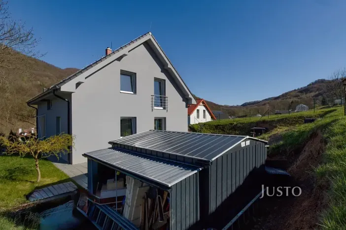 Prodej rodinného domu, Velké Březno, Pod Vartou, 148 m2