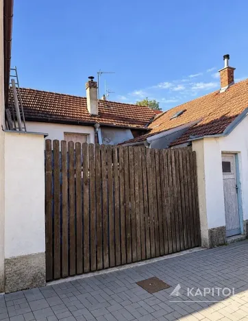 Prodej rodinného domu, Holubice, 46 m2