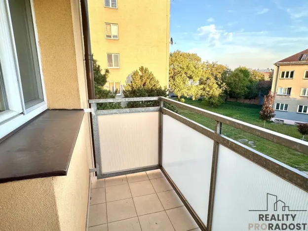 Pronájem bytu 2+kk, Ostrava - Mariánské Hory, Mojmírovců, 53 m2