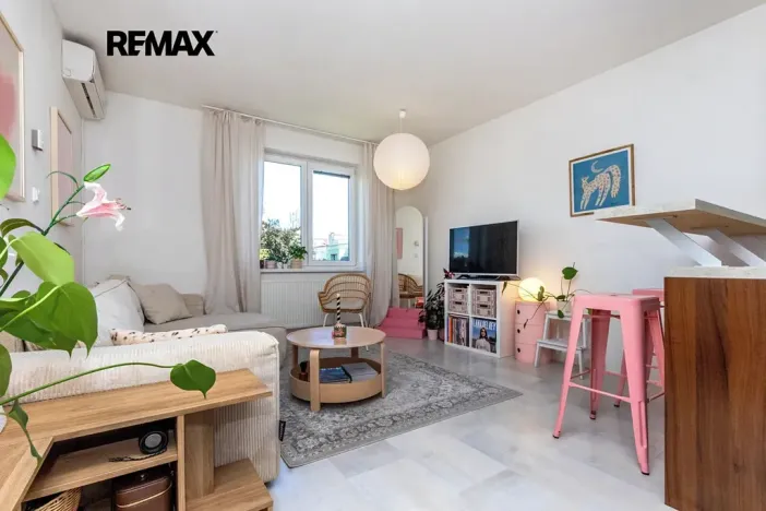 Prodej bytu 2+kk, Praha - Vršovice, Karpatská, 49 m2