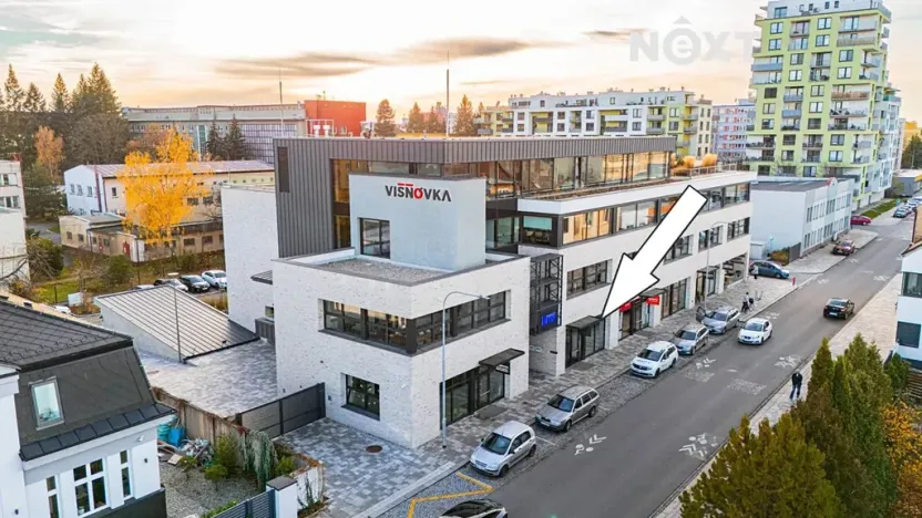 Pronájem obchodního prostoru, Pardubice, Na Spravedlnosti, 110 m2