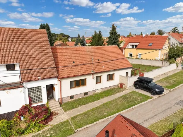 Prodej rodinného domu, Valtice, Pod kapličkou, 125 m2