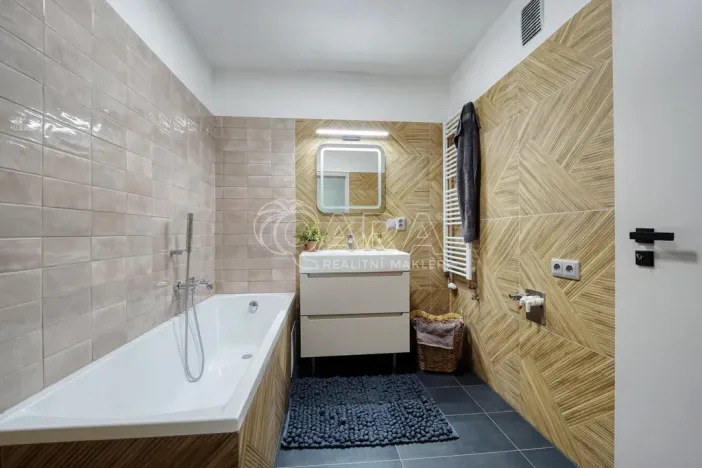 Pronájem bytu 2+1, Strakonice - Strakonice I, Mikoláše Alše, 63 m2