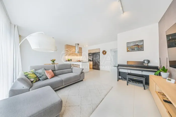 Prodej rodinného domu, Hřebeč, Opletalova, 104 m2