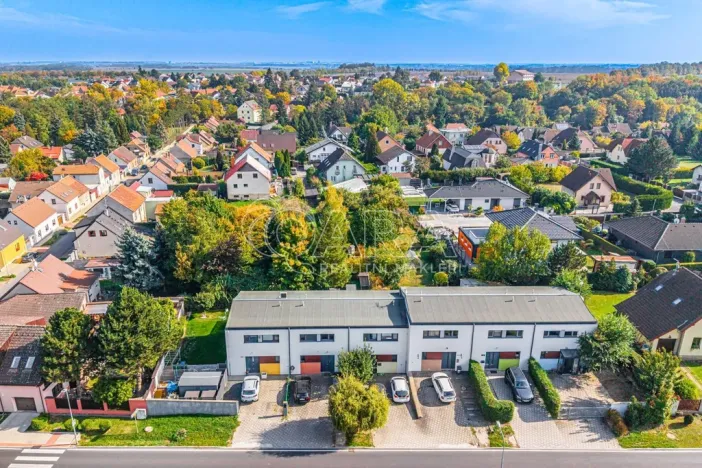 Prodej rodinného domu, Hřebeč, Opletalova, 104 m2