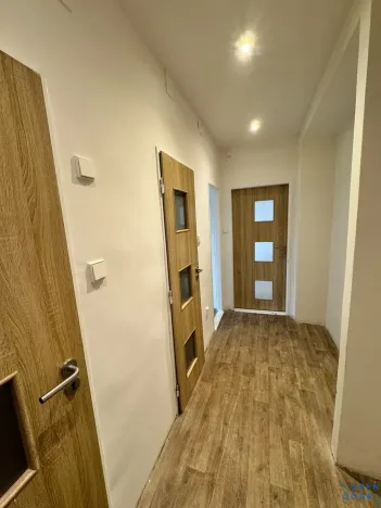 Pronájem bytu 2+1, Jirkov, Ervěnická, 51 m2