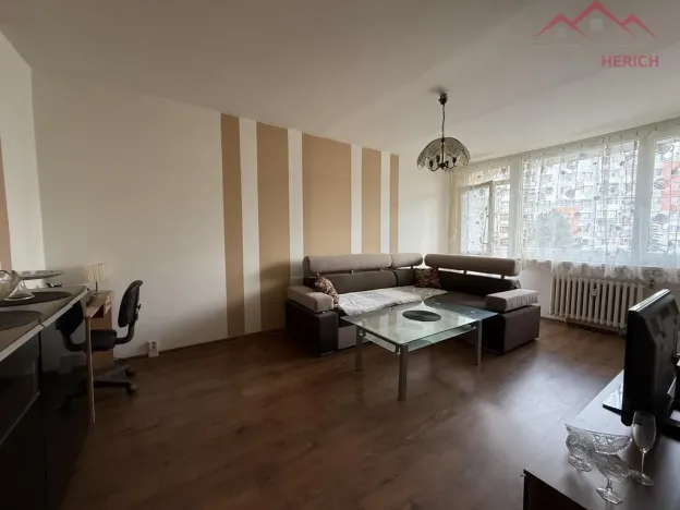 Prodej bytu 2+1, Chomutov, Dřínovská, 62 m2