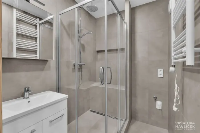 Pronájem bytu 2+1, Trutnov, Fialková, 58 m2