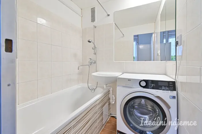 Pronájem bytu 2+1, Brno - Bystrc, Vondrákova, 61 m2