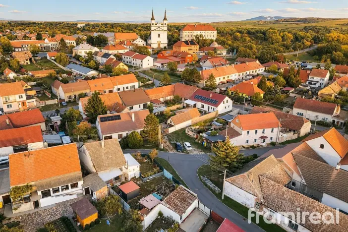 Prodej rodinného domu, Drnholec, Dvořákova, 65 m2