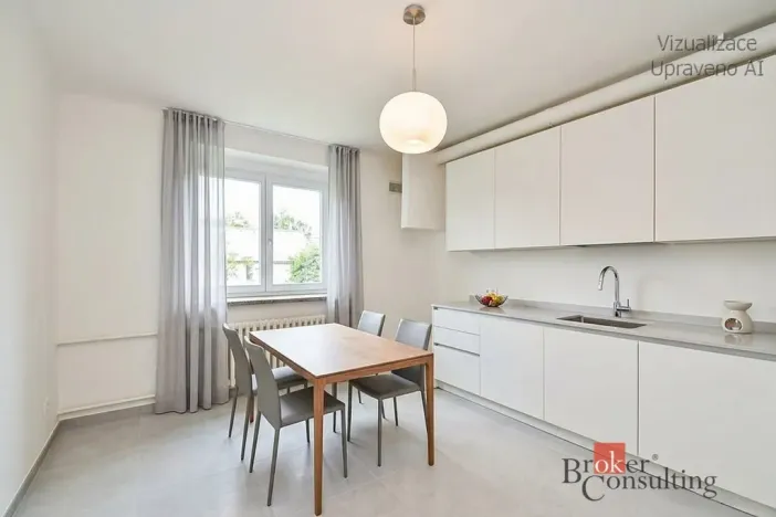 Prodej bytu 2+1, Praha - Komořany, Krupná, 47 m2