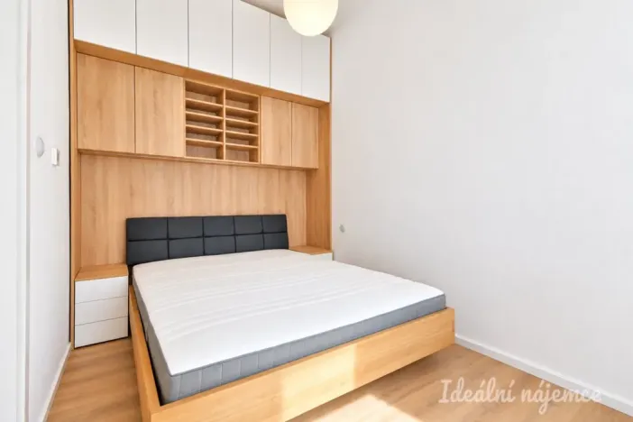 Pronájem bytu 2+kk, Brno - Trnitá, Špitálka, 38 m2