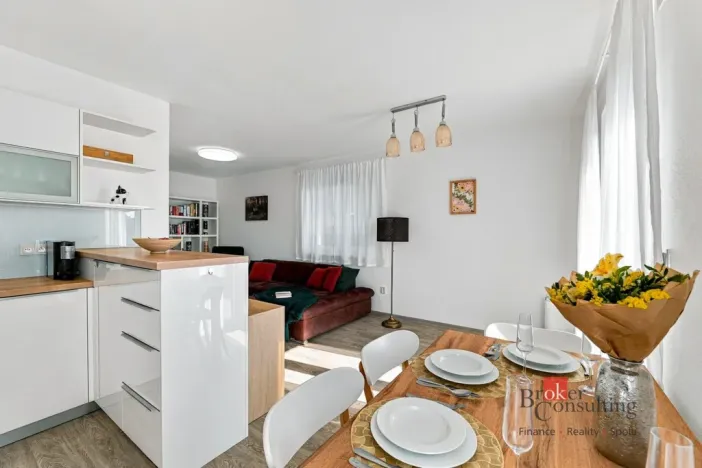 Prodej bytu 3+kk, Vochov, 70 m2
