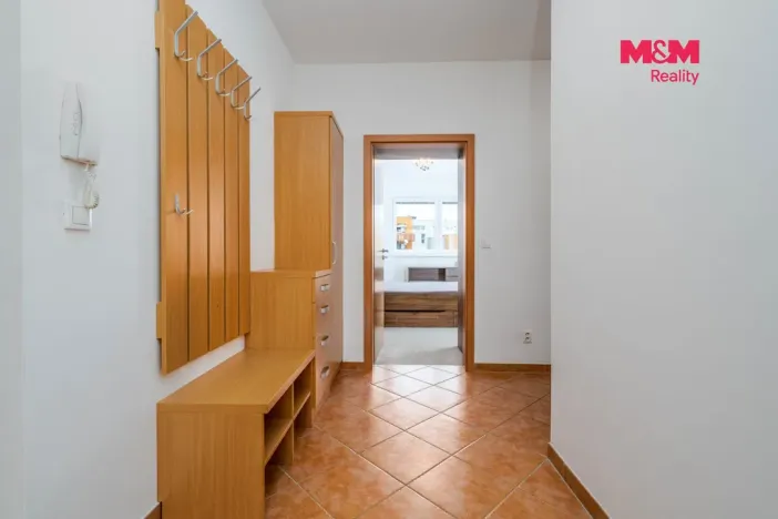 Prodej bytu 2+kk, Praha - Kyje, Sicherova, 64 m2