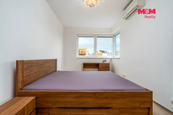 Prodej bytu 2+kk, Praha - Kyje, Sicherova, 64 m2