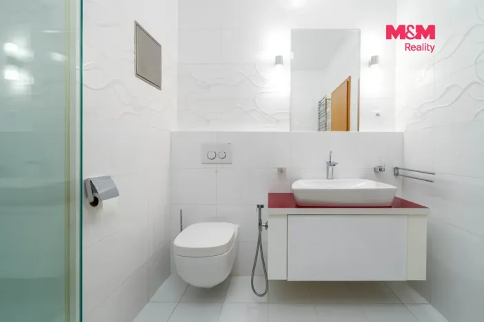 Prodej bytu 2+kk, Praha - Kyje, Sicherova, 64 m2