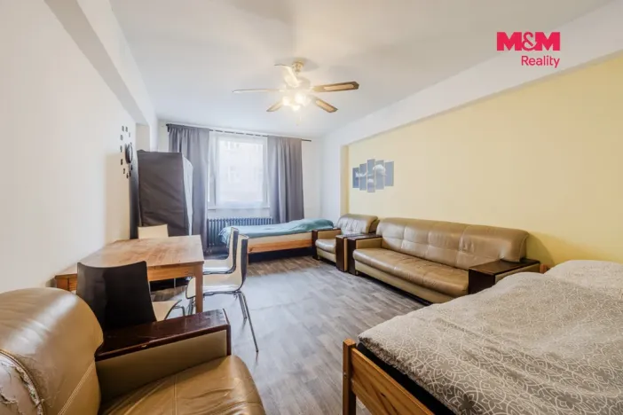 Prodej bytu 1+kk, Poděbrady - Poděbrady II, Dr. Horákové, 37 m2